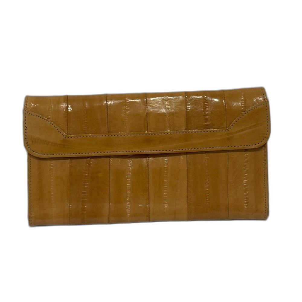 Vintage Eel Skin Leather Clutch Wallet Color Carmel Trifold Magnetic Close